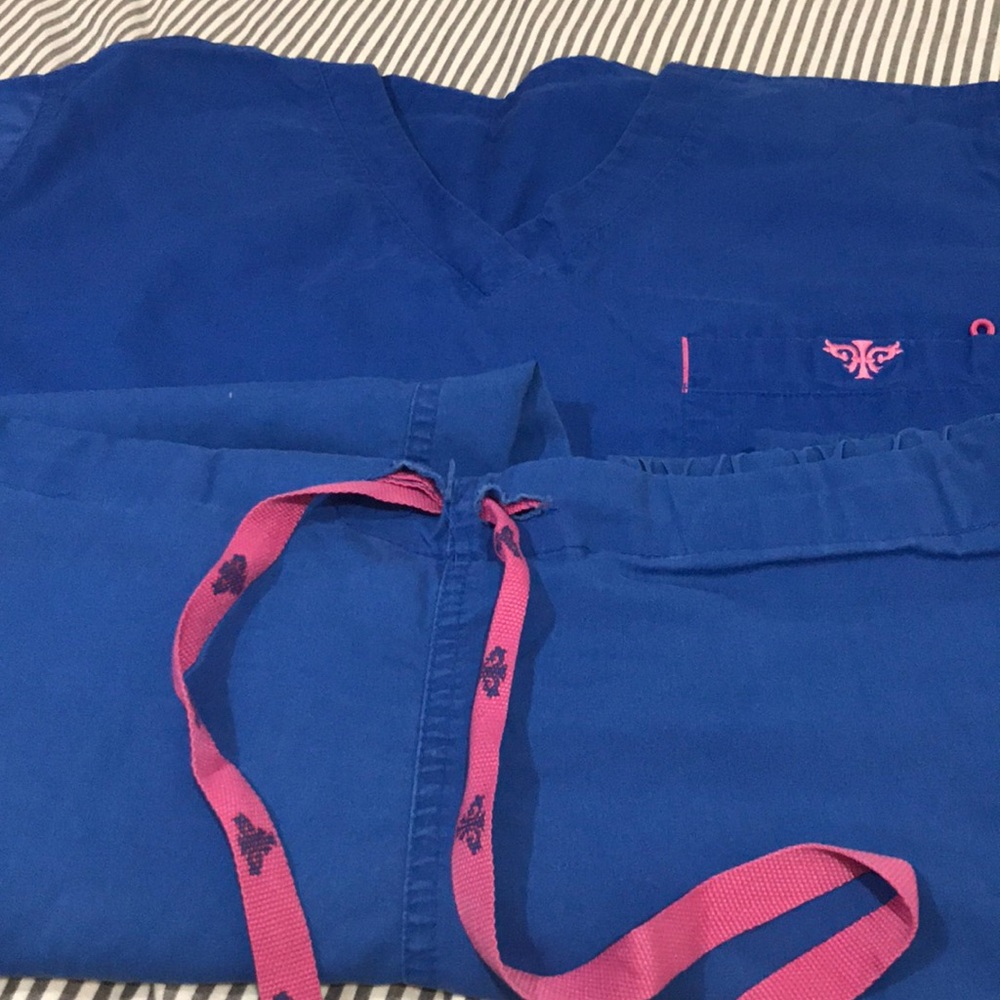 Med Couture Scrub set